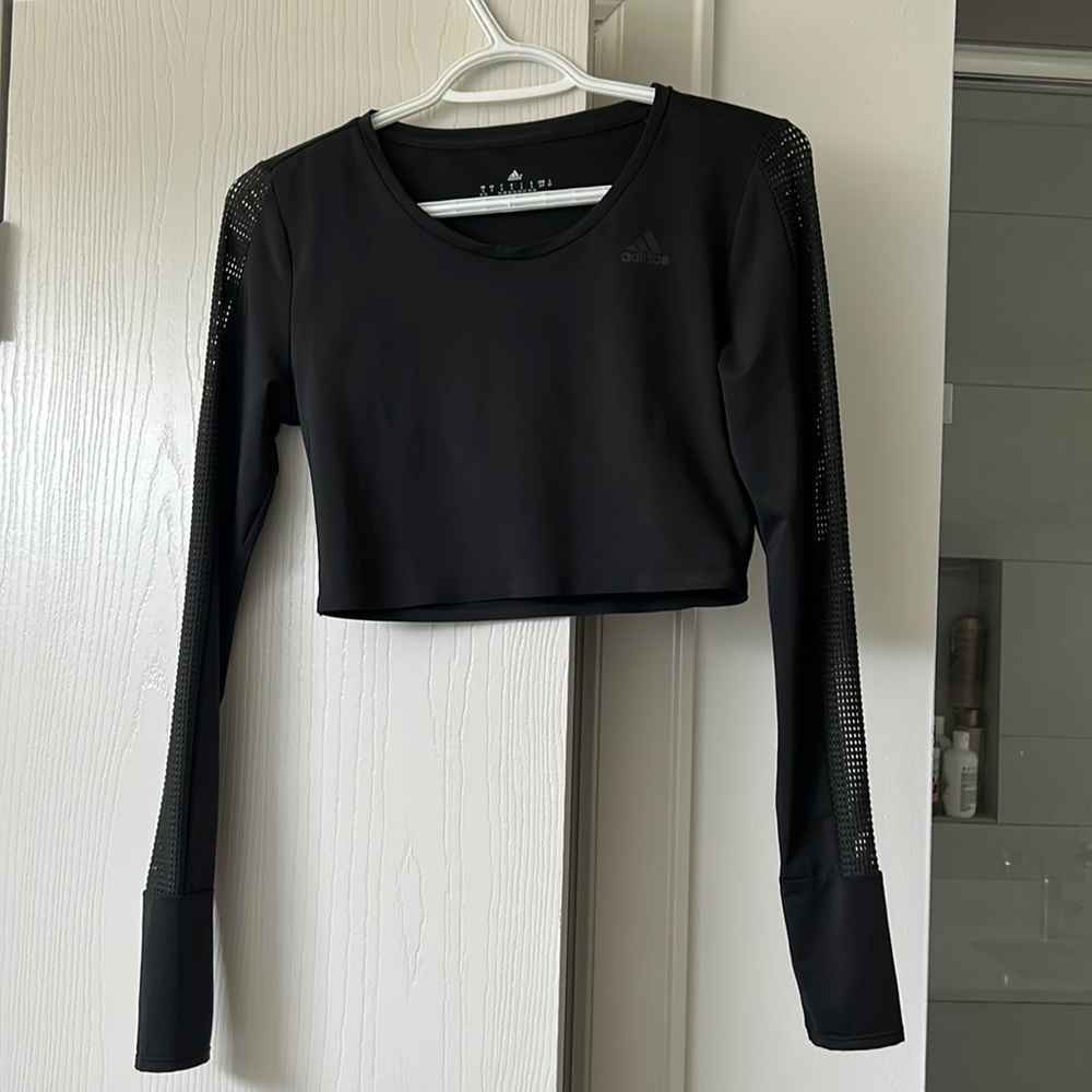 NWOT ADIDAS CLIMATE COOL CROP